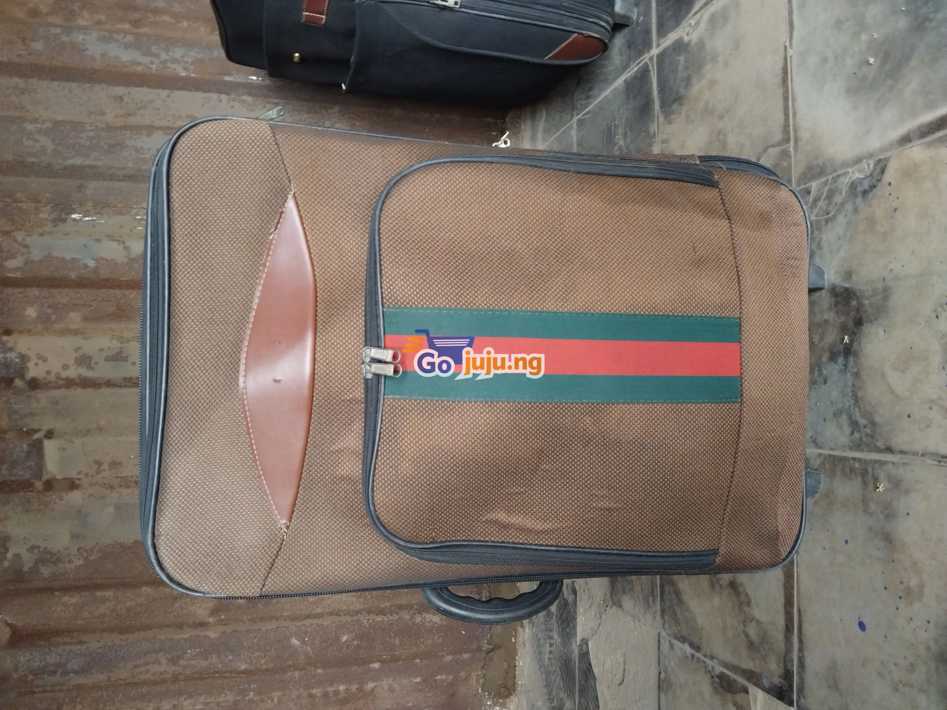 Travel bag
