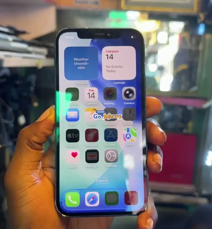 IPhone 12  